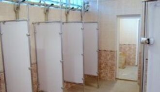 Τα δημόσια λουτρά αποτελούν πηγή μυκητιασικών λοιμώξεων